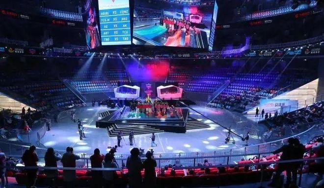 表现和卓越 表现和卓越