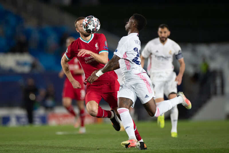 依约按比例 依约按比例